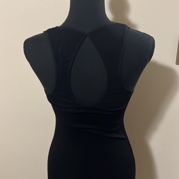 Dress for a date night - Picture 2 of 4